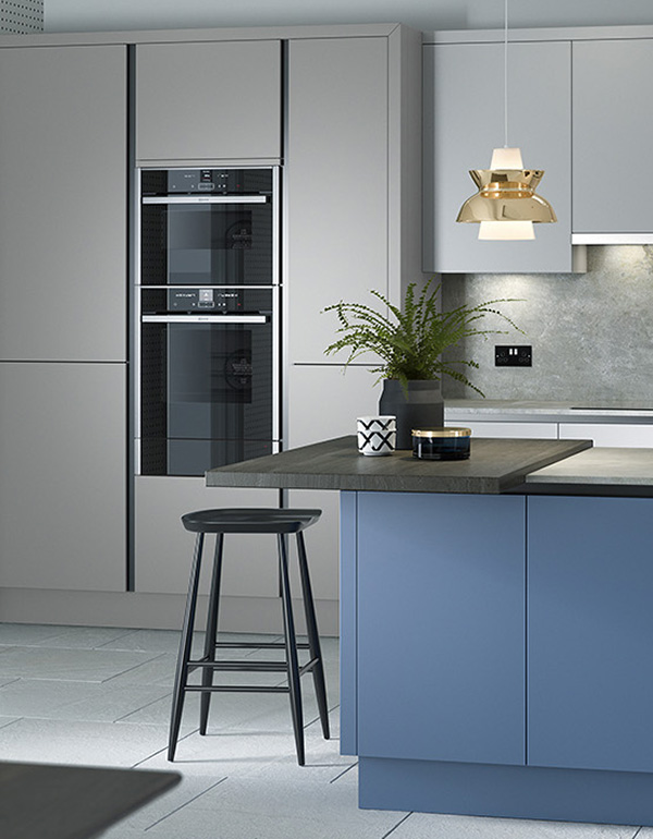 Porter matt silver grey and cornflower blue kitchen with true handleless doors